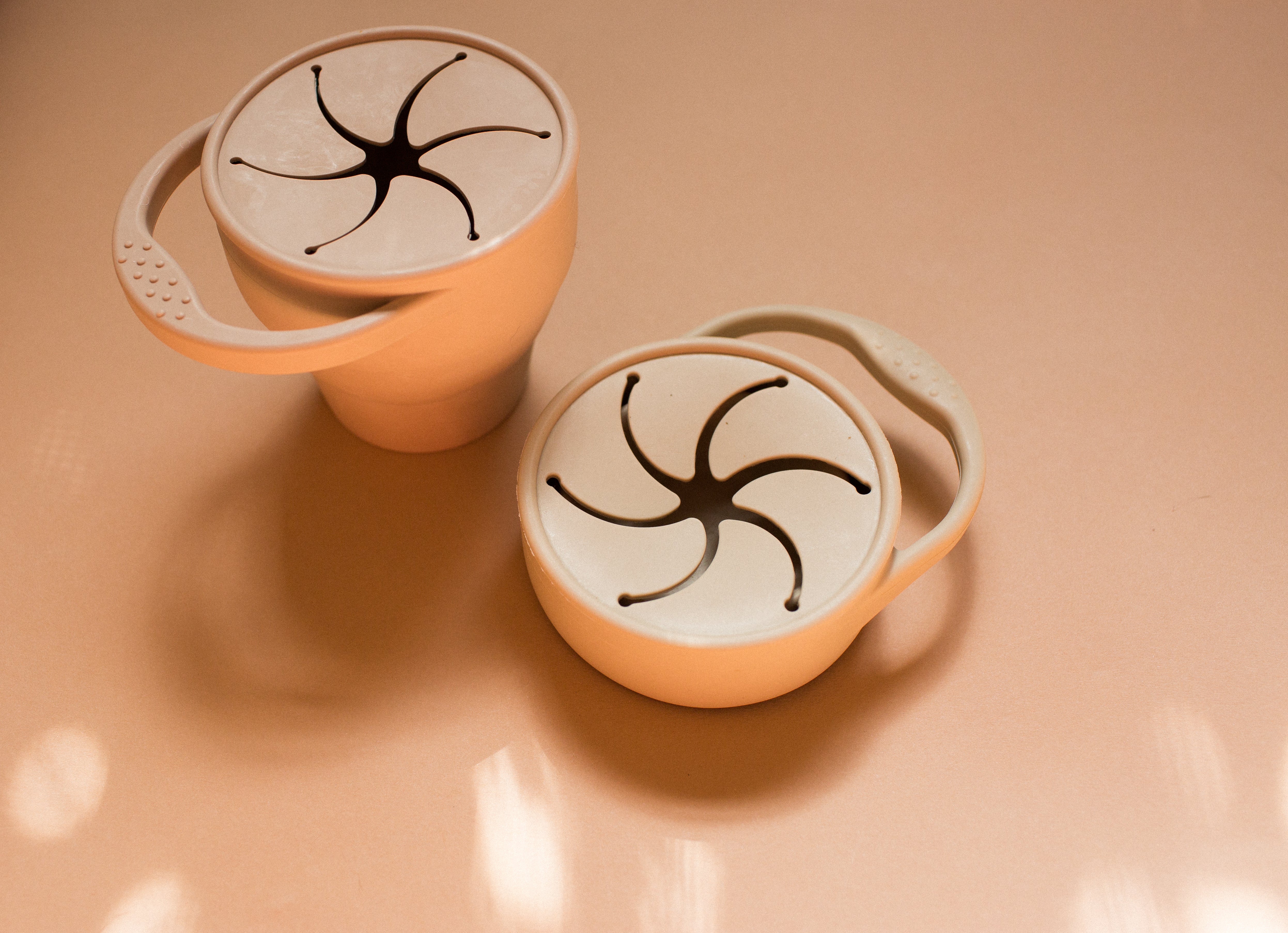 Collapsible Silicone Snack Cup with Lid